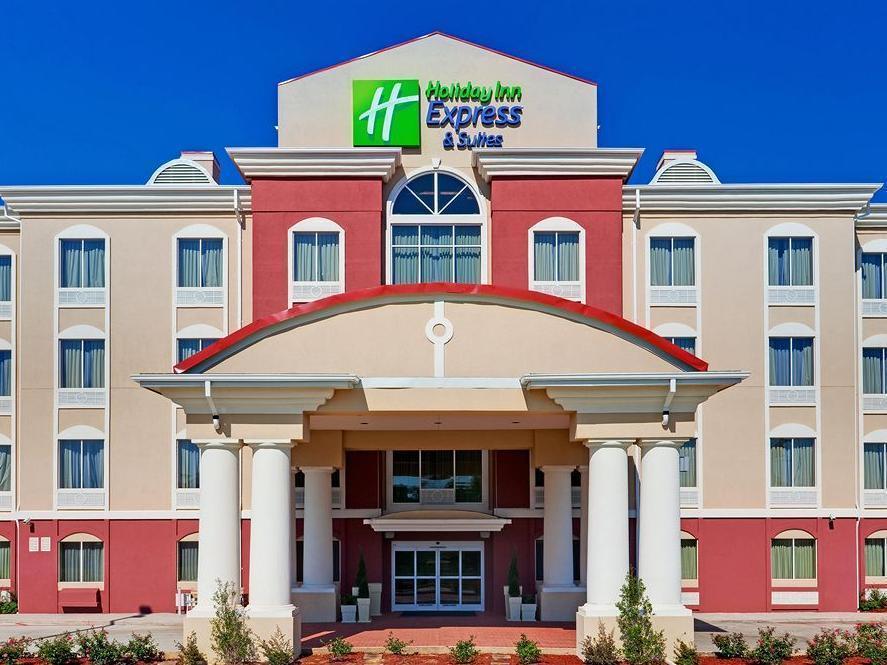 Holiday Inn Express Hotel & Suites Byram By Ihg Exterior foto